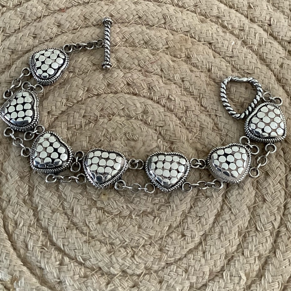Sterling silver heart latched bracelet